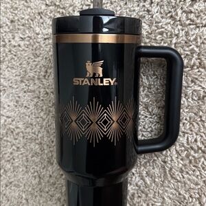 Stanley 40 oz Flowstate Tumbler - Black Gloss (Deco)